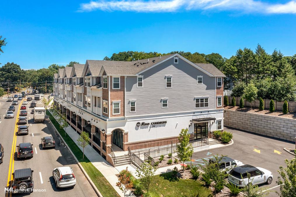 764 New Bridge Rd, Teaneck, NJ 07666